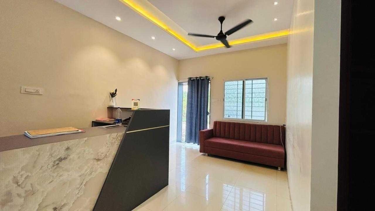 Oyo Hotel Elite Chandrapur Eksteriør billede